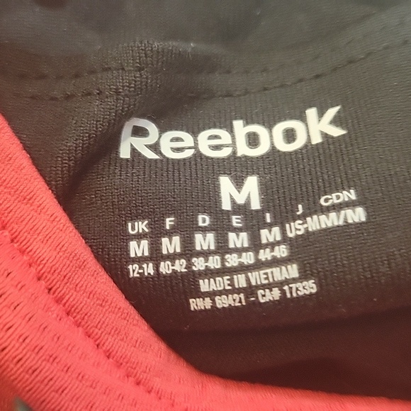 women's athletic capris pants - Picture 4 of 4